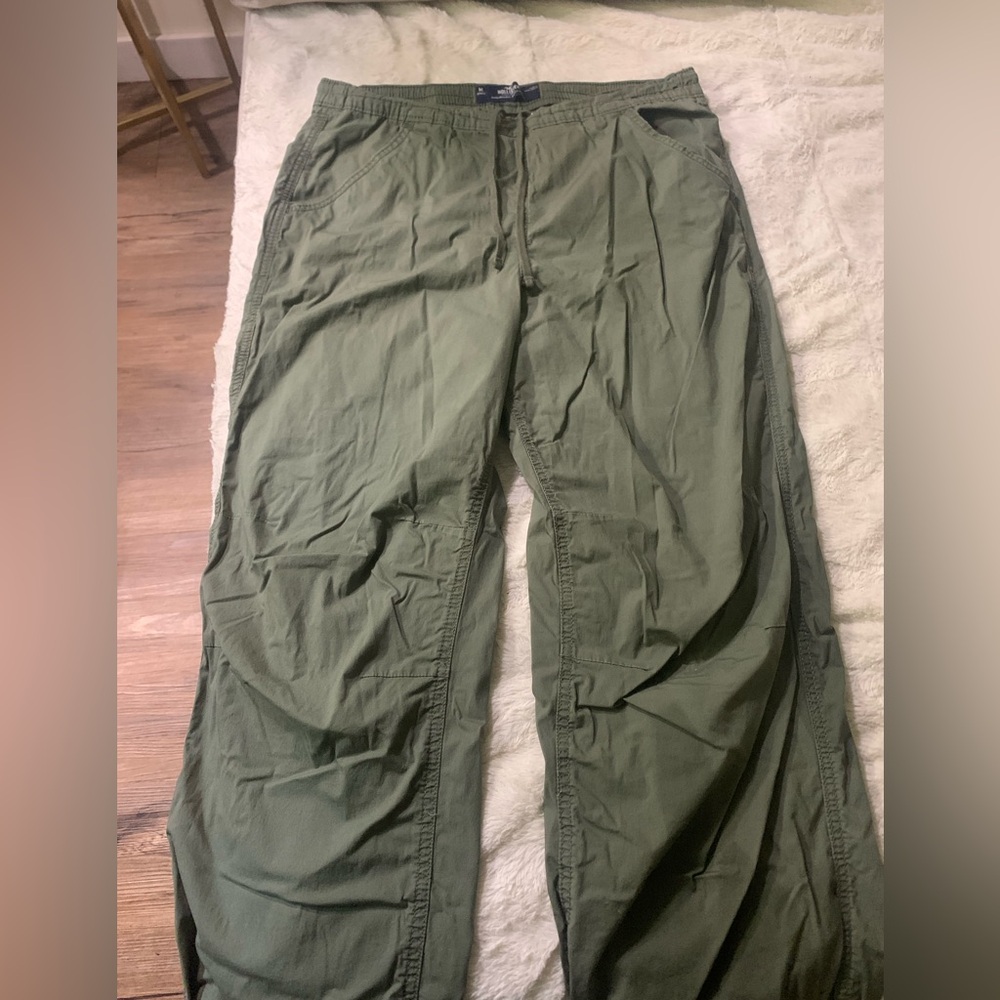 Hollister Green Cargo Pants